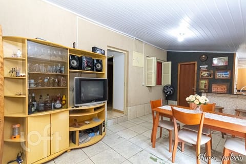 Image 10 - 251443